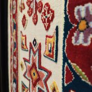 فرش سنتی ماشینی کاشان طرح الیماه زمینه کرم کد 2270804