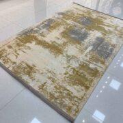 فرش ماشینی مدرن تهران کهنه نما طلایی سفید کد 32-260