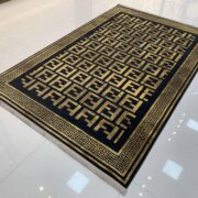 فرش ماشینی طرح پتینه مدرن و فانتزی زمینه طلایی مشکی با کد 31-196