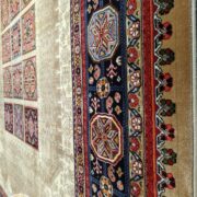 فرش طرح سنتی و دستباف ماشینی زمینه بژ کد 103