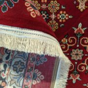 فرش طرح سنتی و دستباف ماشینی زمینه لاکی کد 104