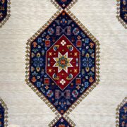 فرش ماشینی طرح سنتی و دستبافت چکامه کرم کد 2008